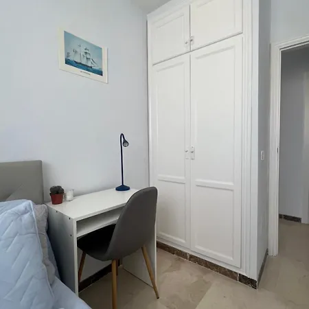 Alojamento de Acomodação e Pequeno-almoço Compact In Beautiful 4bedroom Penthouse