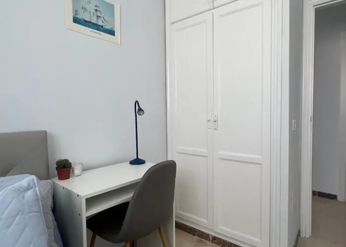 Bed & Breakfast Compact In Beautiful 4bedroom Penthouse